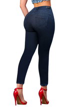 SALOME -  Bota Skinny (tubo) - Sin   Bolsillos - Con o sin FAJA TRIPLE LEVANTA Cola 3D - 4D - Tiro ALTO