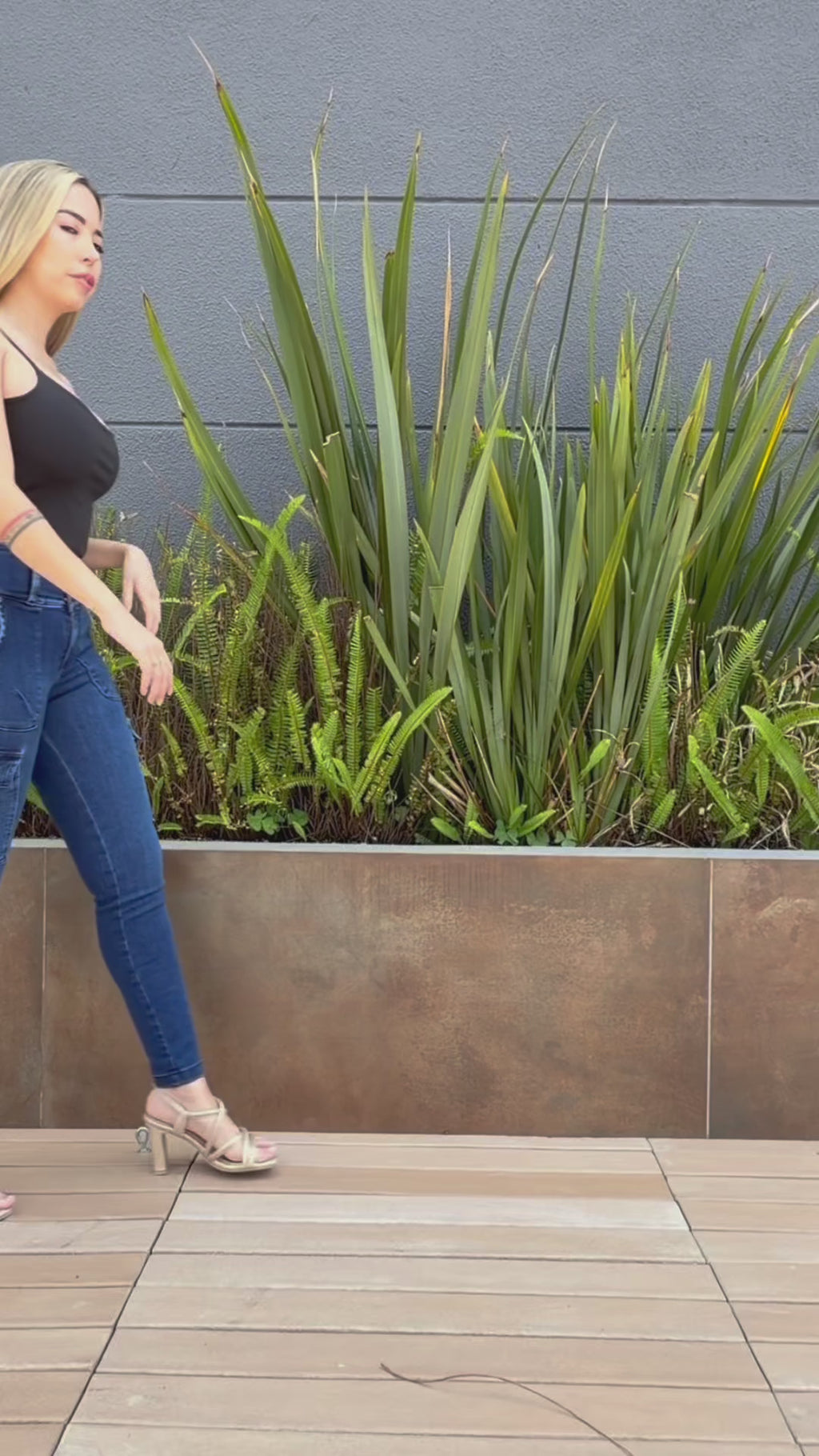 JEANS KEILLA  - Bota Skinny (tubo) - Sin Bolsillos - Con o sin FAJA TRIPLE LEVANTA Cola 3D - 4D - Tiro ALTO