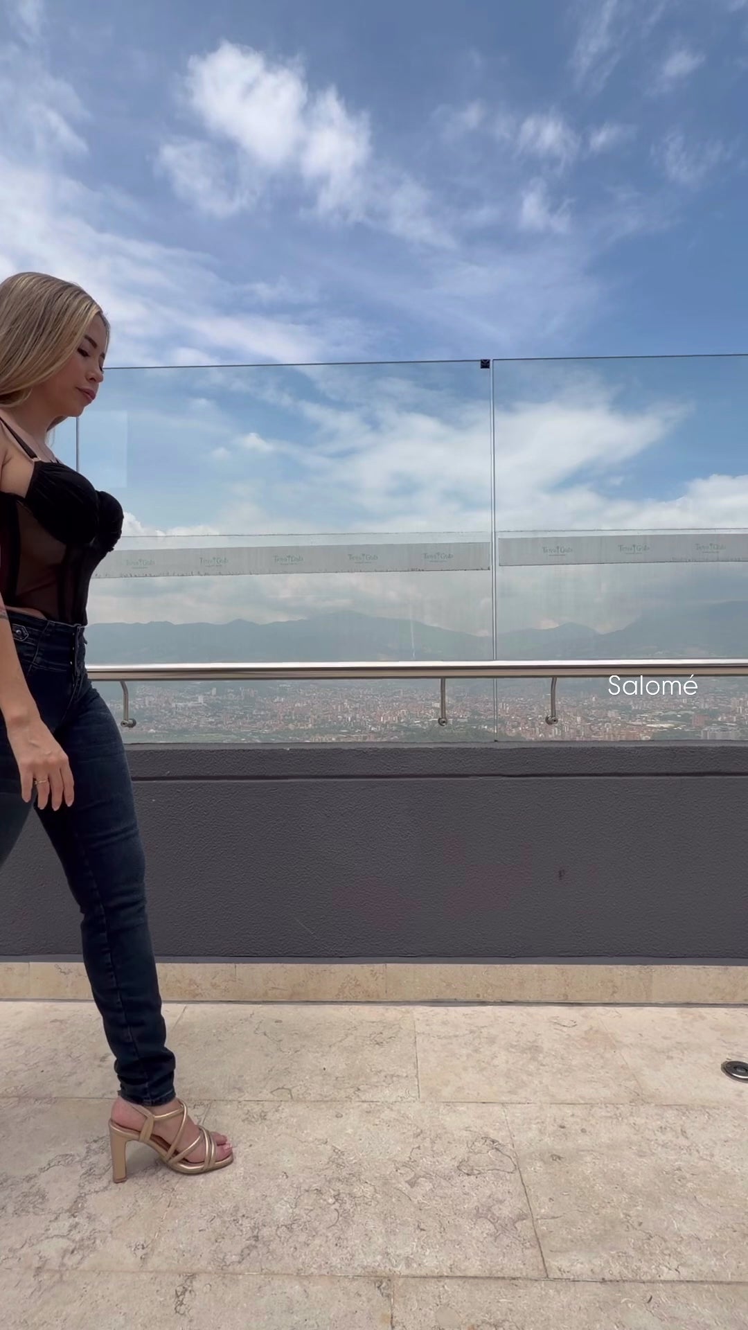 SALOME -  Bota Skinny (tubo) - Sin   Bolsillos - Con o sin FAJA TRIPLE LEVANTA Cola 3D - 4D - Tiro ALTO